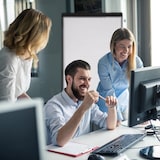 thumbnail of BRASQ Flipover Verrijdbaar Zwart 70x100 cm - Incl. 25 vellen papier, 4 Stiften, 8 Magneten, Wisser - Papierklem en Haken