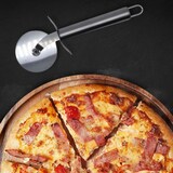 thumbnail of Roulette à pizza 24 cm Fackelmann Elemental