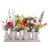 thumbnail of Jinfa 4 Set aus 10 kleinen Vasen auf festem Sockel | handgefertigte Blumenvasen Tischdeko | Antik-Weiß