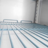 thumbnail of Romux® Kühlschrank mit 1 Tür 74 cm mit Umluftkühlung | Gastro Kühlschrank aus Edelstahl mit 650 L Kapazität - 3 Einlegeböden und 550 W