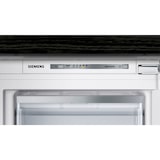 thumbnail of Siemens iQ500, GI11VAFE0 Einbau-Gefrierschrank, 71.2 x 55.8 cm, Flachscharnier