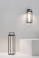 thumbnail of SOON Lampe – Tragbare Solar-LED 2,2 W 3000 K IP54 Steh- und Tischleuchte aus anthrazitfarbenem Aluminium, Höhe 32 cm – Rossini Illuminazione