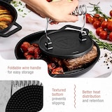 thumbnail of Victoria Prensa Hamburguesas Smash Burger Hierro Fundido Curado 16,5cm Aplastador Carne para Barbacoa, VIC-34641, Negro