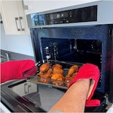 thumbnail of Hitte Bestendige Ovenhandschoenen Tot 250 °C - Rood - 30 x 14 cm - Set Van 2 Stuks