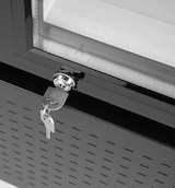 thumbnail of Kühlschrank, 1 Glastür und Leuchtkasten, 313L