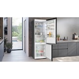 thumbnail of Siemens iQ500, Freistehende Kühl-Gefrier-Kombination mit Gefrierbereich unten, 203 x 70 cm, Gebürsteter schwarzer Stahl AntiFingerprint KG49NAXCF