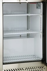 thumbnail of GastroHero Lagertiefkühlschrank ECO 170 aus Edelstahl – 1 Tür, 170 L Kühlraumvolumen, -14 °C bis -18 °C, statische Kühlung