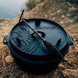 thumbnail of Petromax Feuertopf Dutch Oven Set Pflegepaste Deckelheber FT9 planer Boden