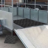 thumbnail of Loseta Antihumedad Ventilada 30x30x1,5cm - Polipropileno - Gris Forja - Cámaras, despensas, Piscinas, duchas, baños, vestuarios, terrazas