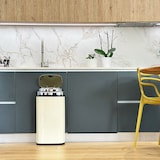 thumbnail of Kitchen Move Automatische RVS prullenbak LARGO crème 42L Roestvrij staal Beige