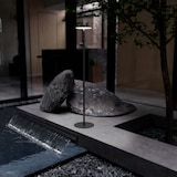 thumbnail of Lumisky VIVIA Hohe Solar-Stehlampe H145CM Stahl Schwarz