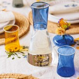thumbnail of Zafferano tweekleurige karaf uit de Classy-collectie, handgeblazen borosilicaatglas, elegant geometrisch ontwerp, blauw en transparant.