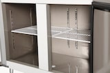 thumbnail of Gasfrit – Kühltheke mit Frontauslage, 3 Glastüren, Wandmodell, 2000 × 600 × 950 + 100 mm, hohe Qualität