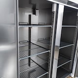thumbnail of Romux® Kühlschrank mit 2 Türen 148 cm mit Umluftkühlung | Gastro Kühlschrank aus Edelstahl mit 1300 L Kapazität - 6 Einlegeböden und 450 W