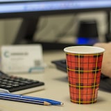 thumbnail of 200 Stück 7,5oz/180ml Kaffeebecher to go Einweg | Pappbecher Coffee to Go Becher | Kaffee to+go Papierbecher Hartpapier