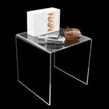 thumbnail of Danieli - Alzatina in Acrilico a Forma di Cubo Trasparente per Allestimento Vetrina ed Espositori per Negozi - 30x30x30cm