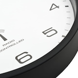 thumbnail of vidaXL Wandklok met quartz uurwerk radiogestuurd 31 cm wit en zwart
