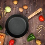 thumbnail of Ø26cm Gusseisenpfanne 65mm hoch mit Holzgriff und Glasdeckel Induktion Bratpfanne