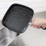 thumbnail of Poêle grill en fonte carrée (Ø)241 mm, rainurée