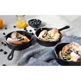 thumbnail of TABLECRAFT - CW30108/6 - Pack com 6 unidades - Frigideira miniatura redonda 355 ml - 14 x 14 x 4 cm - com cabo de 9 cm - Preto