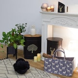 thumbnail of Coffre à pellets en métal