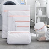 thumbnail of Intirilife 6er Wäschenetze Set Wäschesäcke in verschiedenen Größen aus weißem Polyester