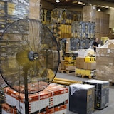 thumbnail of Ventilador industrial - GARLAND TURBO 30P-V23 - Ventilador profesional de taller de pie con cabezal oscliante, 260 W y 210 m3/min