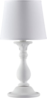 Eine weiße Lampe mit einem Lampenschirm.