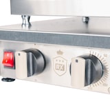 thumbnail of Romux® Gaufrier Électrique Professionnel Simple de Table en Acier Inox 33x33 cm | Plaques de Cuisson en fonte en Fonte - 4 Gaufres Carrées - 2000 W