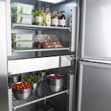 thumbnail of Romux® Kühlschrank mit 2 Türen 74 cm mit Umluftkühlung | Gastro Kühlschrank aus Edelstahl mit 650 L Kapazität - 3 Einlegeböden und 550 W