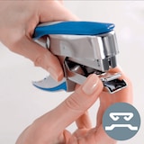thumbnail of Leitz, Pince-agrafeuse, Boîtier Métallique Ergonomique Avec Softgrip, Bleu, Boîte, 55480033