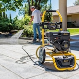 thumbnail of GARLAND ULTIMATE 820QG-V23  Hidrolimpiadora a gasolina 4 T, 207 cc y 5,4 CV. 250 bar, 600 l/h. Lanza de acero y 8 m de manguera reforzada