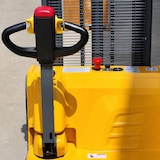 thumbnail of Apilador Eléctrico 1500kg a 3000mm 24V/105Ah
