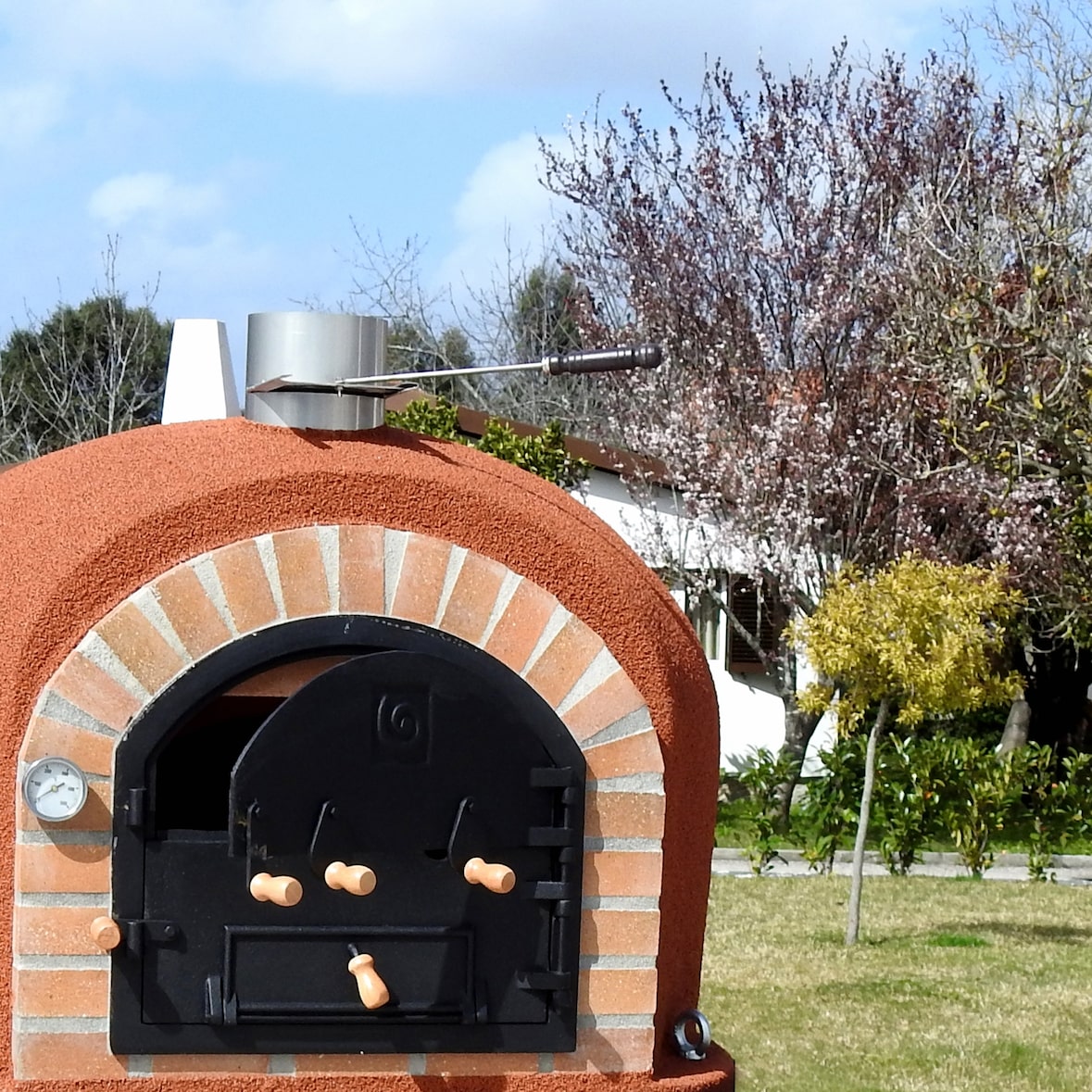 Horno leña Vesuvius 100 rojo, aislado con 3 mantas ceramicas