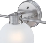 thumbnail of Dreiflammige Wandleuchte Dorney Nickel / Milchglas