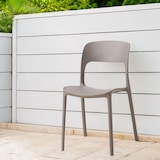 thumbnail of Lot de 4 chaises empilables en polypropylène avec fibre de verre pour jardin ou intérieur, hydrofuges et résistantes, design moderne – BARBARA – Taupe