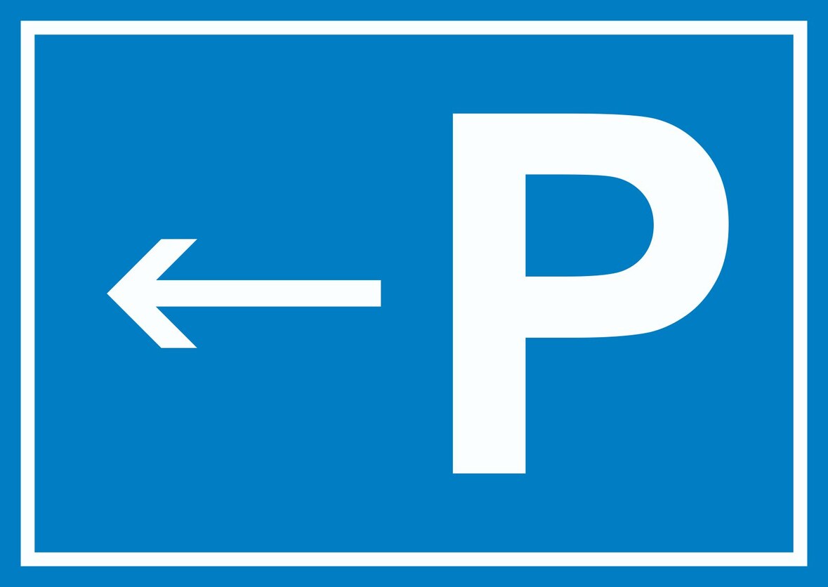 P Parkplatz Schild mit Richtungspfeil links waagerecht A5 (148x210mm)