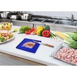 thumbnail of METRO PROFESSIONAL Snijplank GN 1/2, polyethyleen, 32.5 x 26.5 cm, met sapgroef, blauw