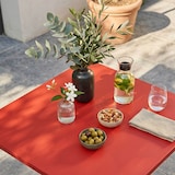 thumbnail of Quadratischer Bistro-Gartentisch mit roter Klappplatte
