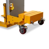 thumbnail of Materiallift AML181G mit Gegengewicht 181 kg Tragkraft 2500 mm Hubhöhe