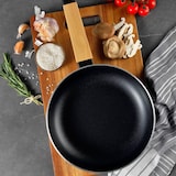 thumbnail of BERGNER - Batería de Cocina de 3 piezas Aluminio prensado con Tapas en color Negro apto para Inducción