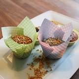 thumbnail of 144 Backförmchen Ø 5 cm · 8,5 cm farbig sortiert Tulip