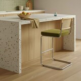 thumbnail of Lot de 2 chaises hautes en acier et velours vert olive