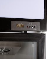 thumbnail of Romux® Glastürkühlschrank 330 Liter 1 Tür Belüftet mit Umluftsystem |  Professioneller Getränkekühlschrank mit Glastür & LED I Flaschenkühlschrank