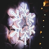 thumbnail of Neon LED flexível de 12 V, 5 metros, 6x12 mm, 120 LEDs/m. Branco frio 6000k. Corte a cada 2,5 cm.