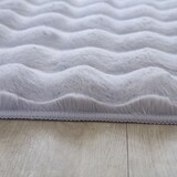 thumbnail of Carpetsale24 Teppich 200x290 cm Silber, Flauschiger Teppich in Felloptik mit Bubble-Design, Super Weich, Plüschig, Ideal für Wohnzimmer