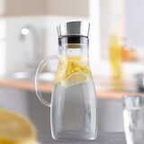 thumbnail of Wasserkaraffe mit Henkel 1,2 l mit Ausgießer, spülmaschinengeeignet
