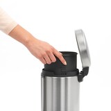 thumbnail of Brabantia RVS-afvalemmer Roestvrij-staal 180 mm 235 mm 270 mm zilver