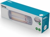 Um aquecedor elétrico em sua embalagem.