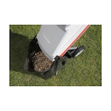 thumbnail of Elektrische groenteversnipperaar 2500W 2 gehard stalen messen Takken tot 45mm 45L zak IKRA